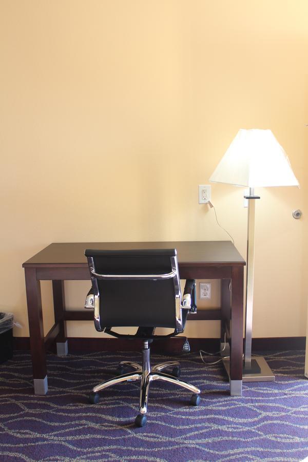 Express Inn And Suites ハンブル エクステリア 写真
